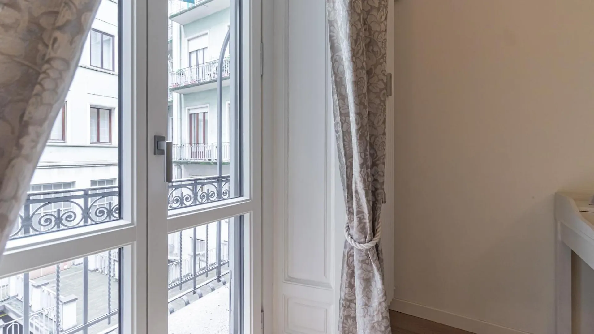 Italianway - Carducci 31 Apartment Milan